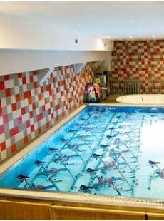 aquabike-se-democratise-aquabiking-aquacycling-vithalles-minceur-sport-eau-51262